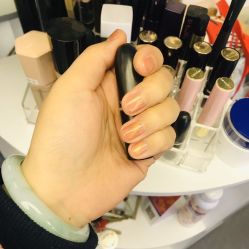 -伍小姐美甲美睫半永久