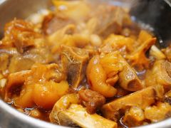 酸梅猪手-煲仔王海鲜酒家