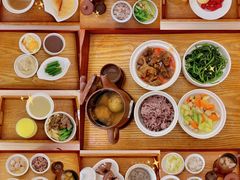 -雪梅月子中心(华侨城店)