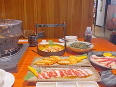 -山之屋炭火烧肉·生啤畅饮(大朗万科中央公园店)