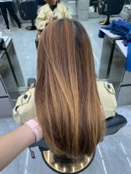 -COMO SALON 烫染可茉发型