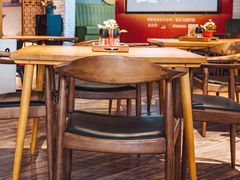 -JINNS锦时 steak&pizza(浸信会礼拜堂旧址店)
