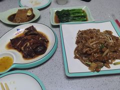 -阿政粤小馆(中央大街店)