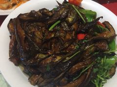 -吴记酱骨炖菜馆(西大直街店)