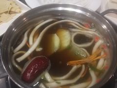 -何鲜菇火锅(大营盘店)