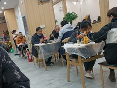 大堂-江城燕子大排档(江汉路步行街店)