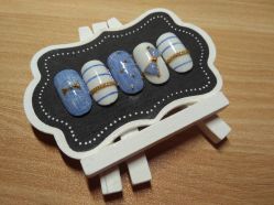 -朵拉定制美妆美甲