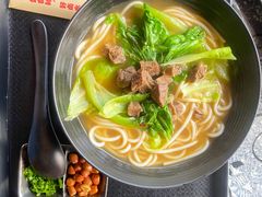 -勝记粉库桂林米粉非遗传承(西街店)