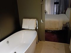 -广州天河希尔顿酒店