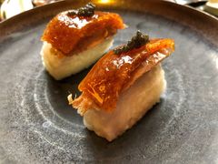 鱼子酱片皮鸭寿司-夜上海(新天地店)