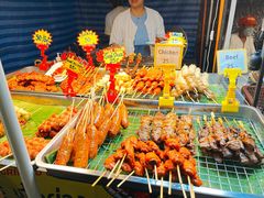 -周日夜市