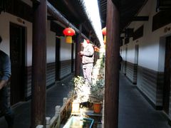 -唔呶喔哩酒家(生产街店)