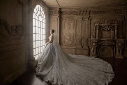 -乐派诗婚纱摄影