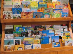 -西西弗书店&矢量咖啡(凯德晶萃广场店)