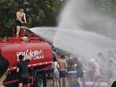 -欢乐水魔方水世界