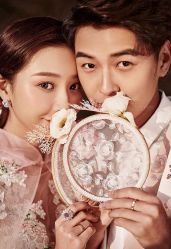 -雪中彩影婚纱摄影·微光艺术中心