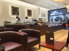 -VENCHI 闻绮(上海佛罗伦萨小镇店)