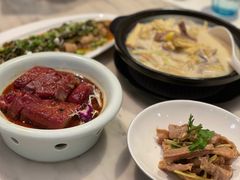 -港丽餐厅(高德置地店)