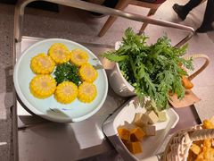 巴马甜玉米-左庭右院鲜牛肉火锅(新梅广场店)