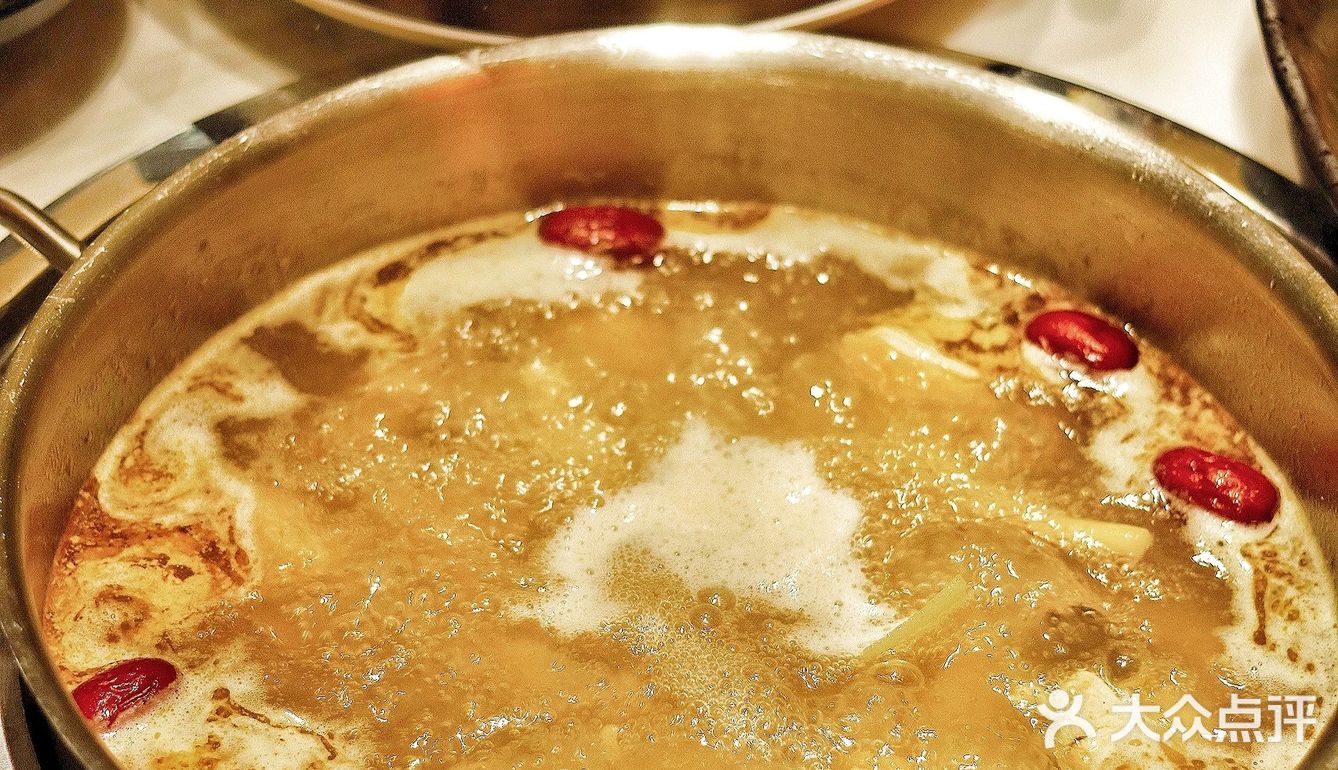 魔都探店｜上海滩蕞好吃的生蚝🐔煲！