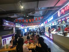 -八一路好吃街(雨田商务大厦店)