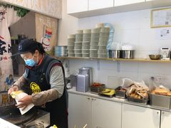 -卞姐蛋饼(陕西南路店)