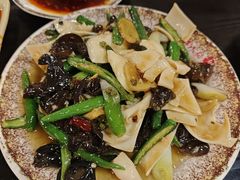 -醉八仙热酒馆(渝中店)