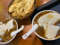 -穆彦华逍遥镇胡辣汤(岗坡路店)