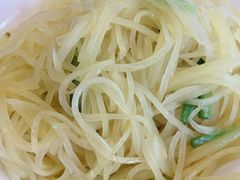 -洪霞餐馆·川菜·鲜货现炒(两江春城店)