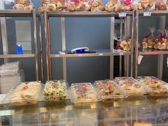 面包甜点陈列柜-白玉兰食品(甜云店)
