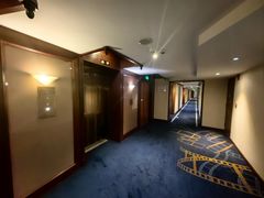 -上海银星皇冠假日酒店
