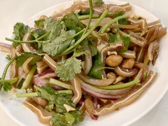 凉拌猪耳-旭璟酒家·传统粤菜·湘菜(逸景路店)