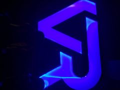 -VR间客漫虚拟现实体验馆(汉街店)