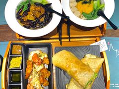 -八月美食小馆(银泰城总店)
