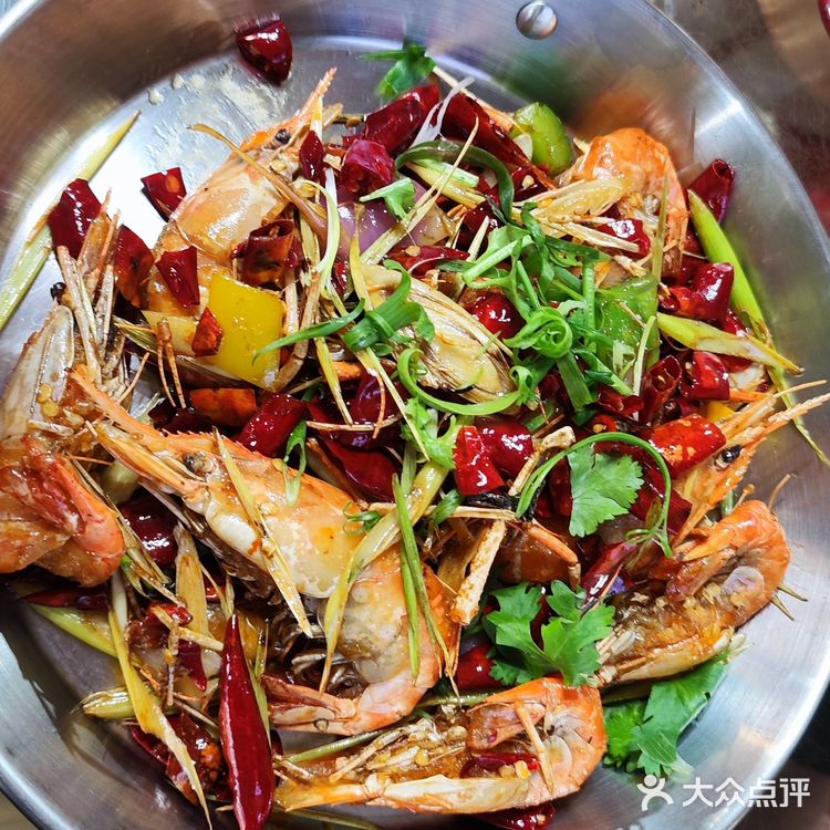 广州市番禺区市桥的清迈大排档