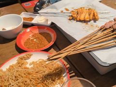-华府九号海鲜烧烤大排档(龙域店)
