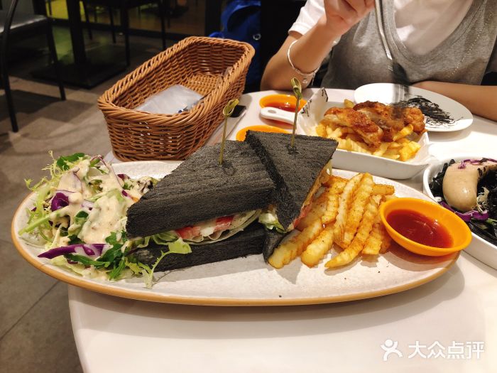 打趸BTC·Breaktime cafe(北京路店)图片