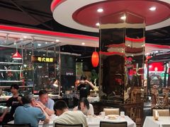 -四海一家自助餐(益田假日广场店)