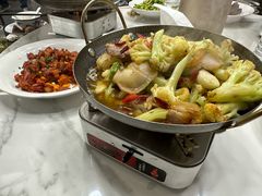 -阿峰饭店·本地土菜馆·农家土鸡煲·一品神仙鸡(报福店)