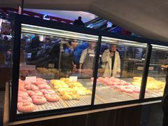 面包甜点陈列柜-LELECHA乐乐茶(上海五角场万达广场店)