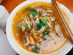 腰花肉丝面-老太皮肚面