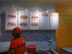 -Bánh Mì Huynh Hoa