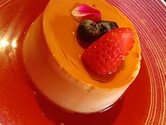 焦糖炖蛋-BROWNSTONE布朗石西班牙餐厅(富城店)