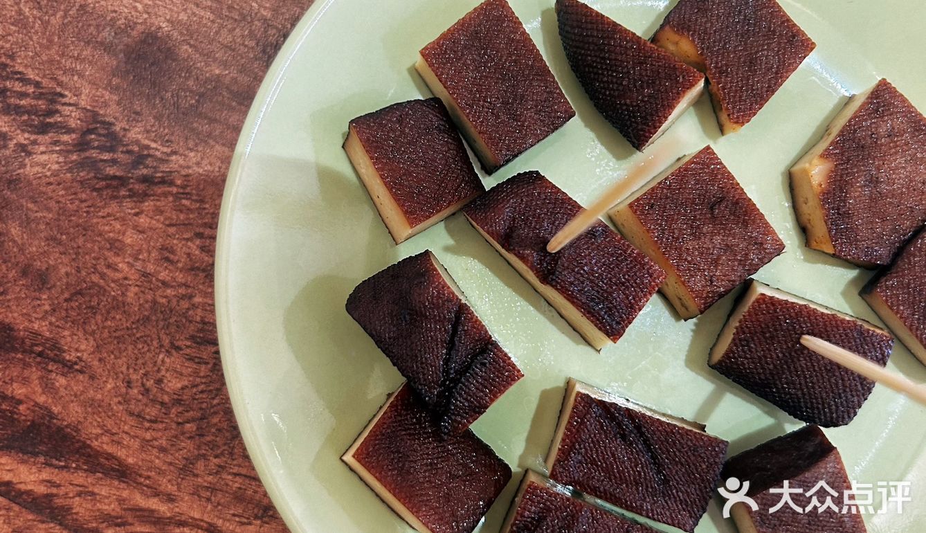 咖啡馆的无尽夏|杨柳依依 夏日如期🌳