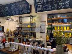 自助取餐区-唐咖精品咖啡(大理古城手冲店)