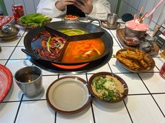 -巴卤社老火锅(财富店)
