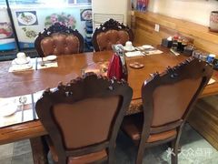 -青瓦餐厅·生鱼片·韩园烤肉(西塔店)