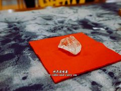 -新华里咖啡书吧(新华书店小寨店)