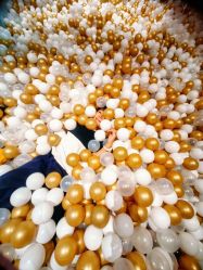 -奈尔宝家庭中心·亲子餐厅(北京东坝万达店)