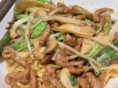 生爆牛肉面-寻裕记·现炒浇头面(人民广场店)